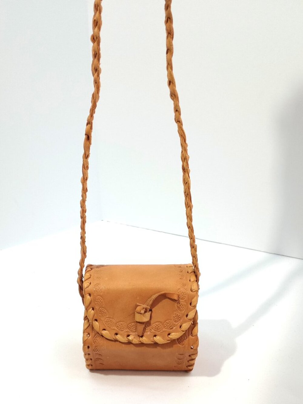 Vintage Hand-Tooled Leather Mini Crossbody Bag Boho Western Saddle Purse
